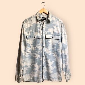 Original Use Light Blue Camouflage Button Down Collared Casual Shirt MENS XS